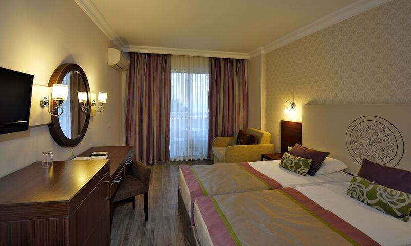 Side Alegria Hotel & Spa