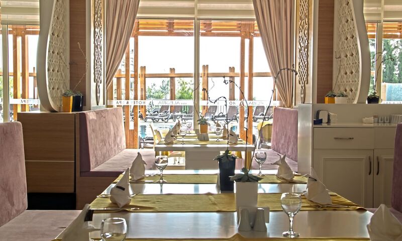 Side Alegria Hotel & Spa