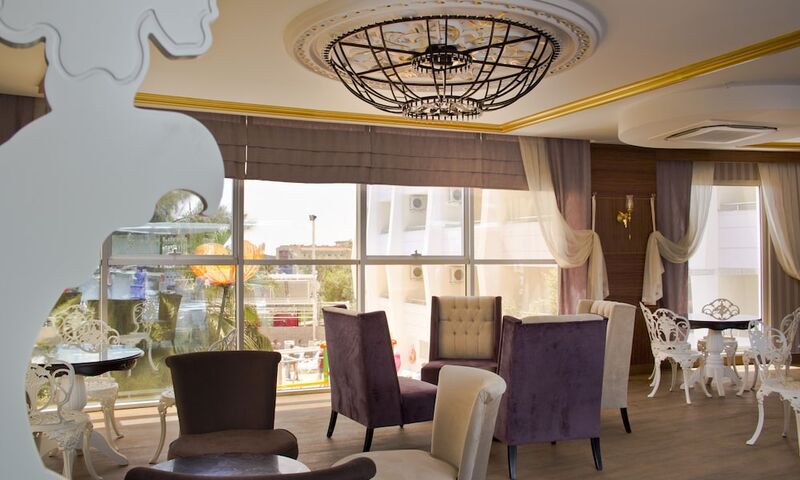 Side Alegria Hotel & Spa