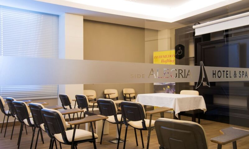 Side Alegria Hotel & Spa