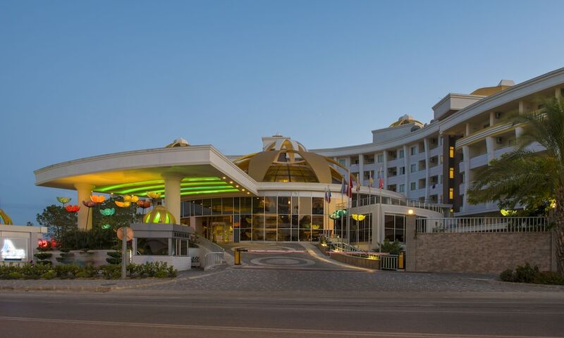 Side Alegria Hotel & Spa