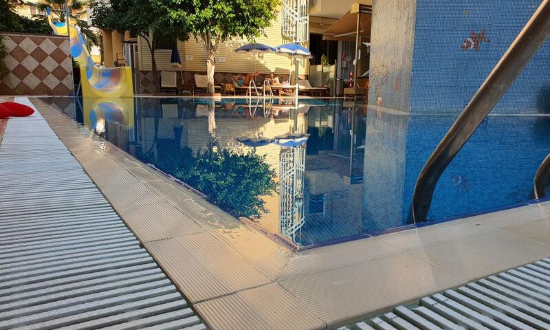 Kleopatra İkiz Otel