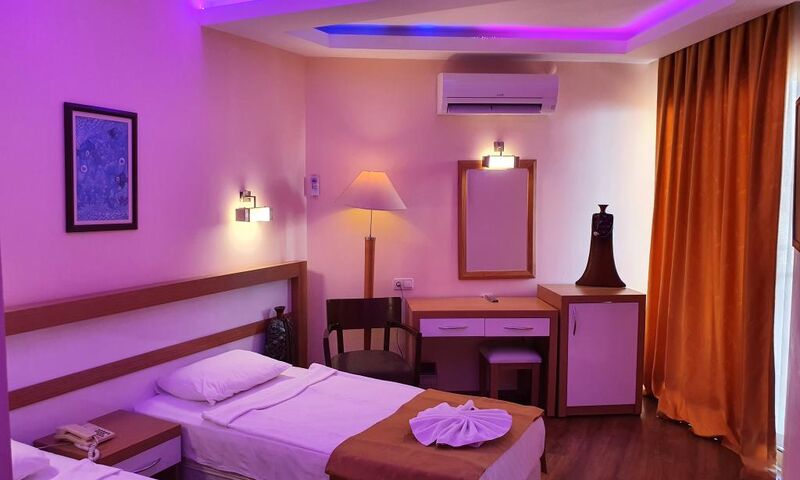 Kleopatra İkiz Otel