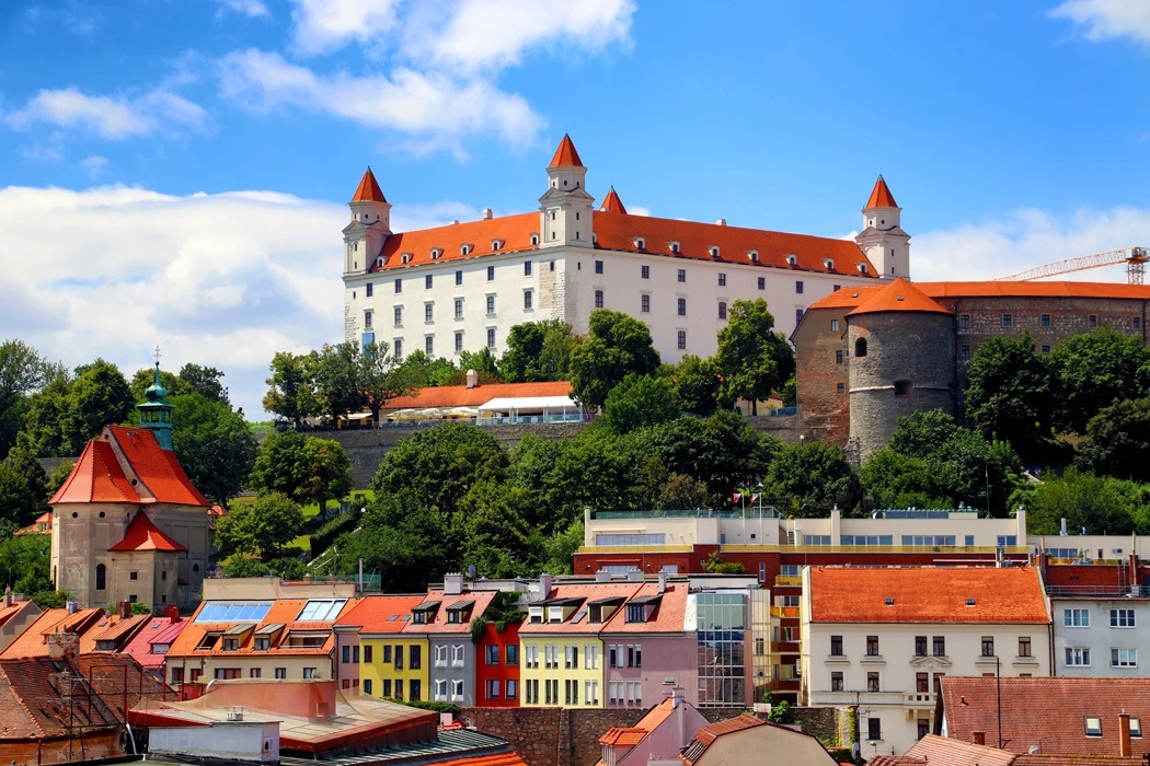 BERLİN VE HALLSTATT ILE BİR ORTA AVRUPA MASALI TURU Türk Hava Yolları ile 7 gece