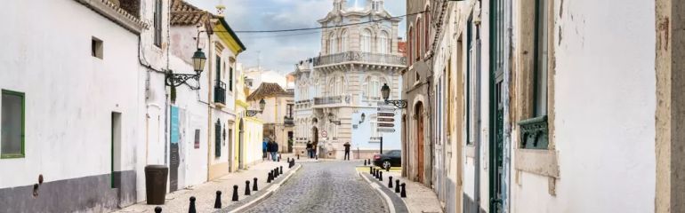 MEGA PORTEKİZ & ENDULUS & ISPANYA TURU Pegasus Havayolları ile 7 gece